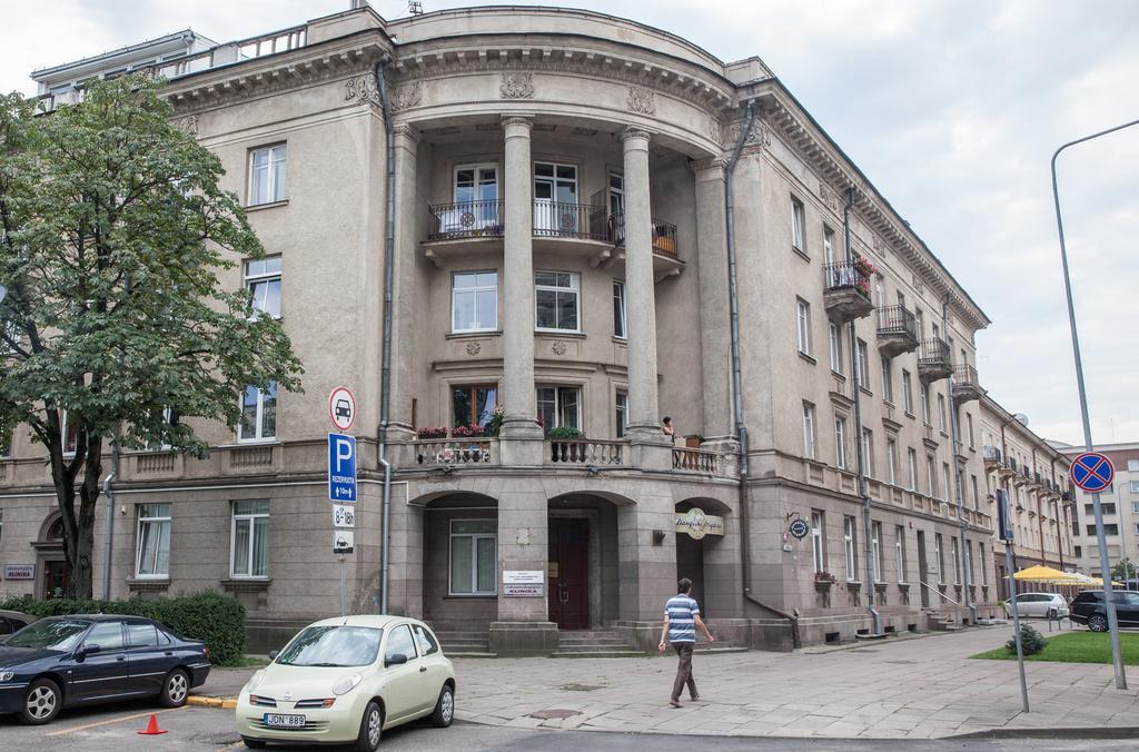 Апартаменты Vilnius Centre Flat Экстерьер фото